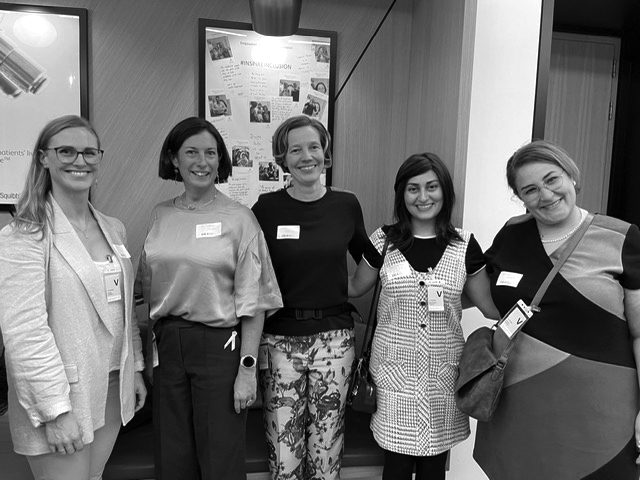 Bristol Myers Squibb and #HBABrussels, sharing insightful tips and practical tools on the topic of Menopause